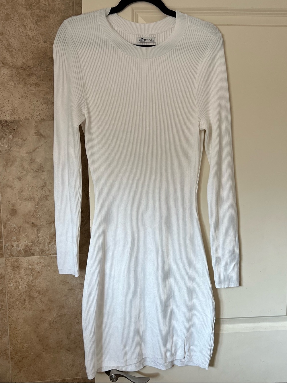 White Ribbed Long-Sleeve Bodycon Dress